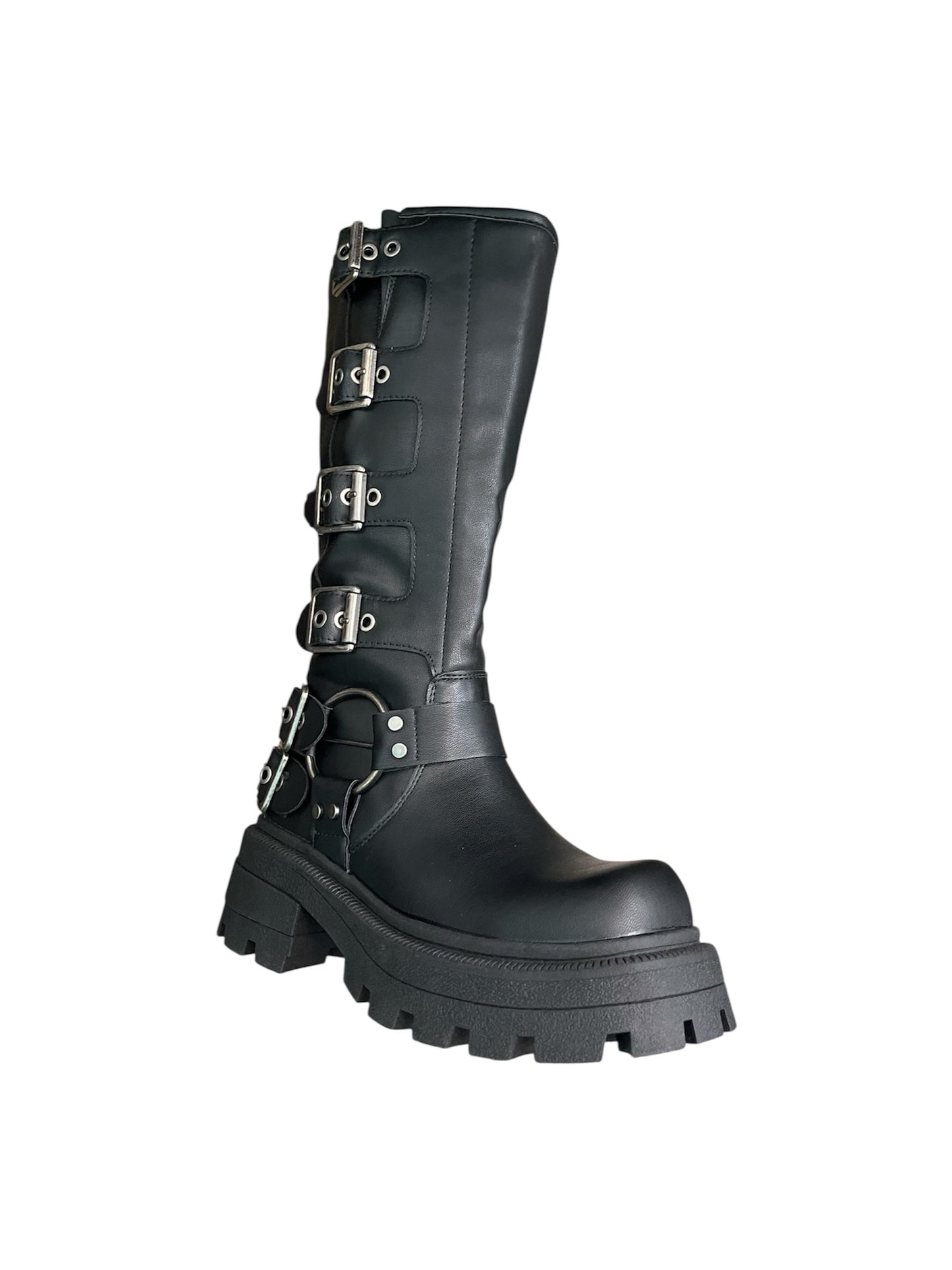 Bota Efecto Cuero Negro Con Hebilla y Plataform