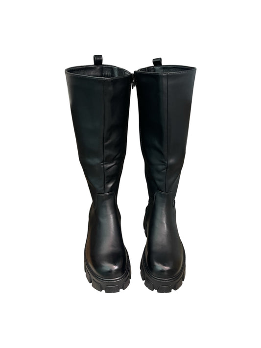 Bota Efecto Cuero Negro Con Plataform